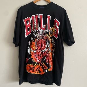 WarrenxLotas Chicago bulls size L shirt